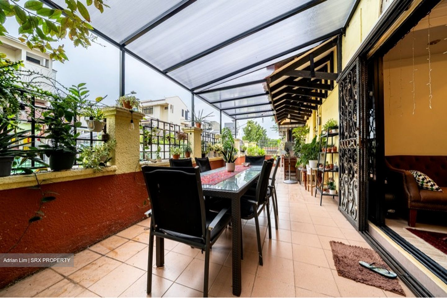 Lorong Sarina (D14), Terrace #610431461